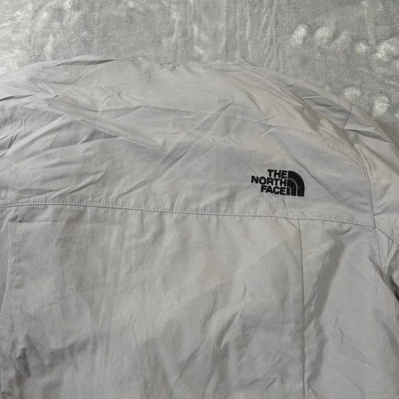 The North Face Womens Jacket S Grey Hooded Windbreaker Newspaper Print Lining - Picture 10 of 10